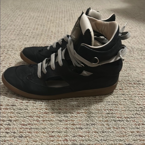 Maison Martin margiela cut out high tops - Picture 6 of 12